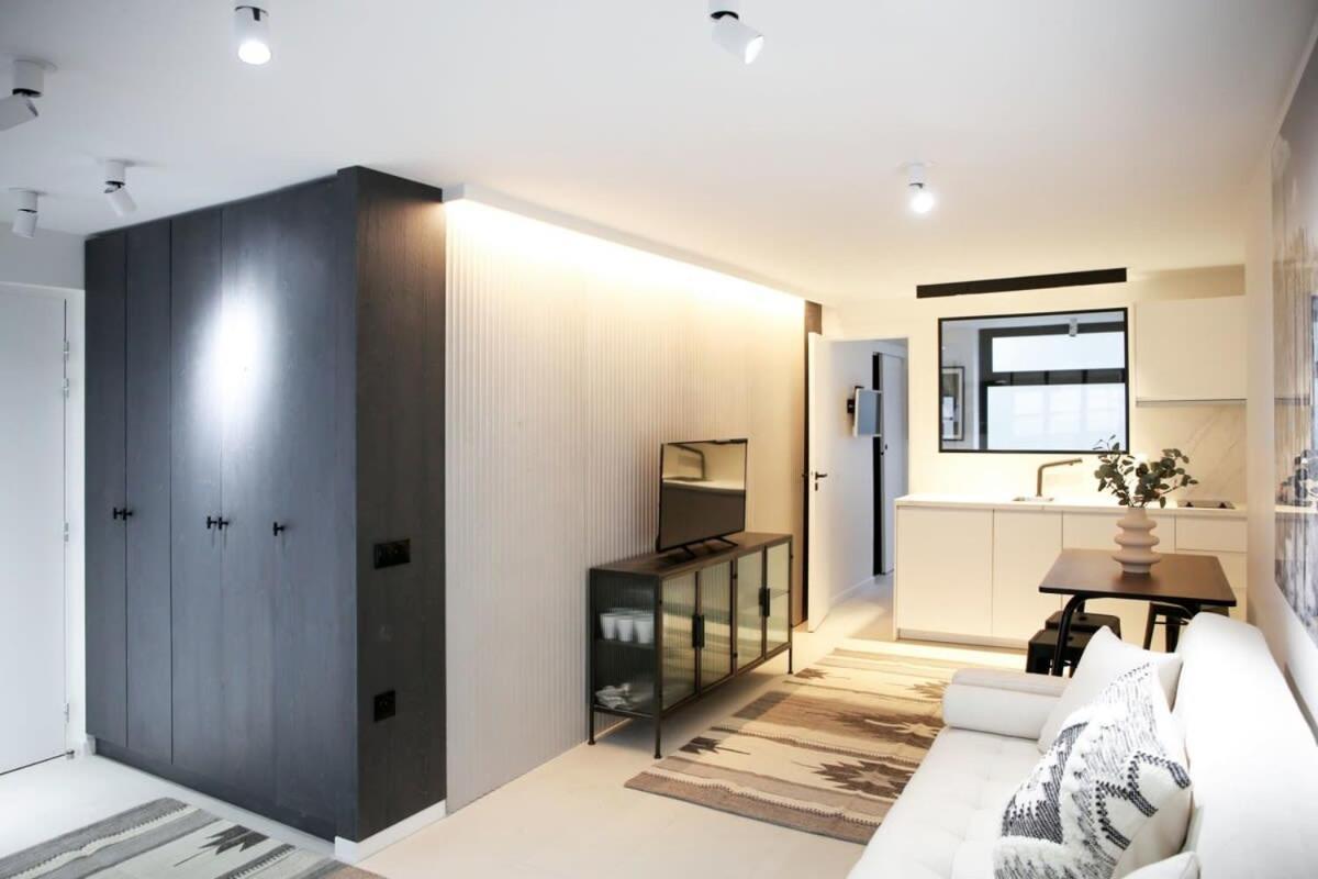 Logement Ideal En Famille - Porte Du Marais - 6P - Flat-Guest Paris Exterior photo